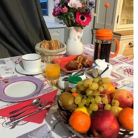 La Tour Cachee Mortain-Bocage