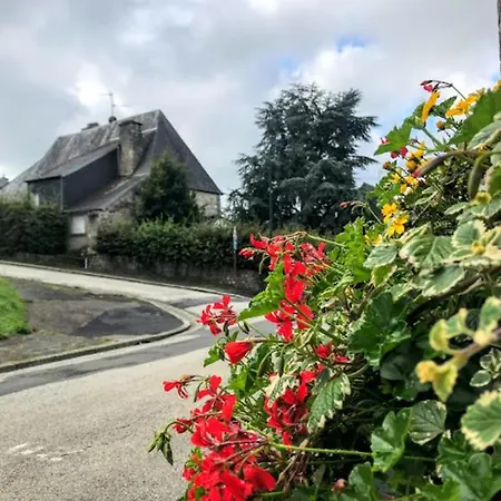 La Tour Cachee * Mortain-Bocage