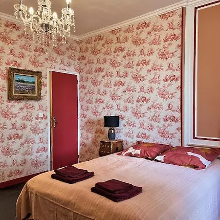 La Tour Cachee Mortain-Bocage